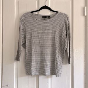 Rachel Zoe Size S Gray  White Stripes 3/4 Sleeve Top